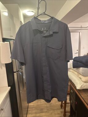 Arc’teryx Short-Sleeve Button-Up Shirt - Navy